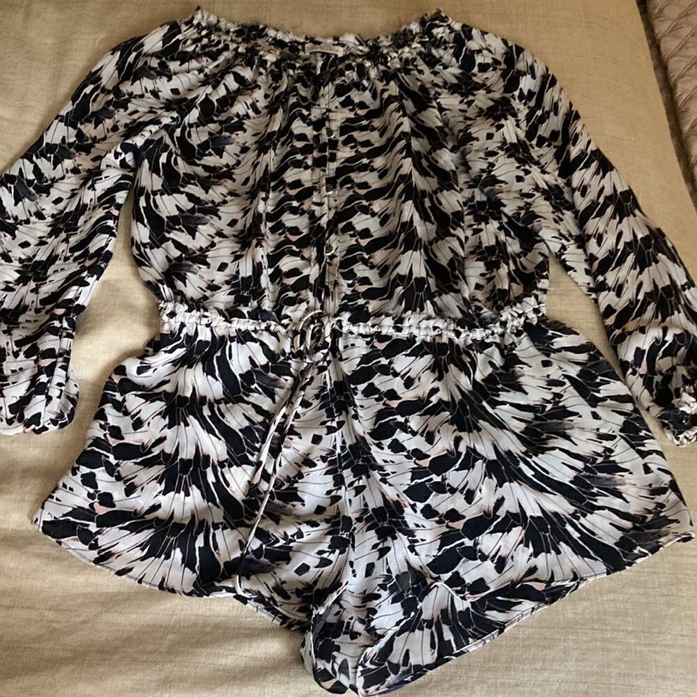 LoveShackFancy Silk Long Sleeve Romper in Black & White Abstract Pattern.size M.